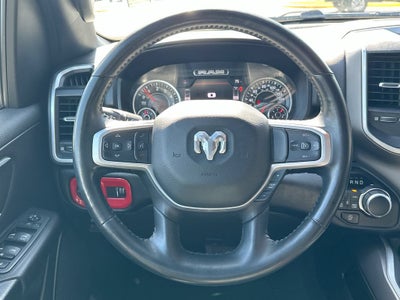 2022 RAM 1500 Big Horn Crew Cab 4x4 5'7" Box
