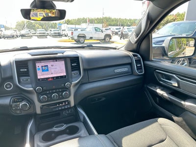 2022 RAM 1500 Big Horn Crew Cab 4x4 5'7" Box