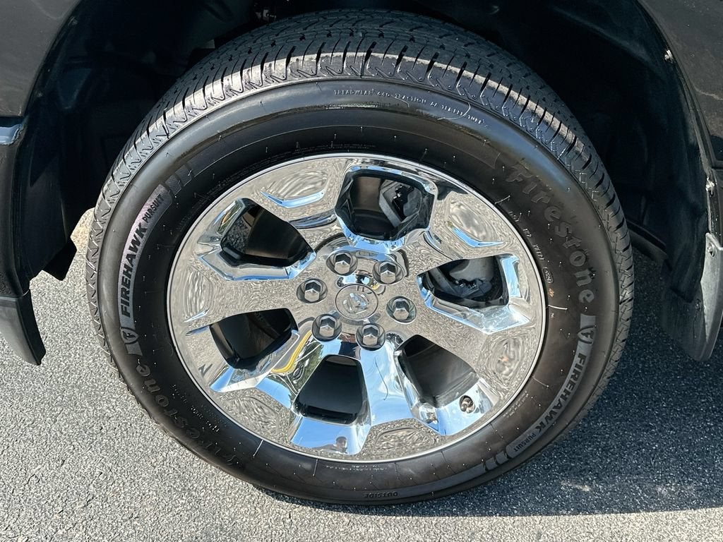 2022 RAM 1500 Big Horn Crew Cab 4x4 5'7" Box