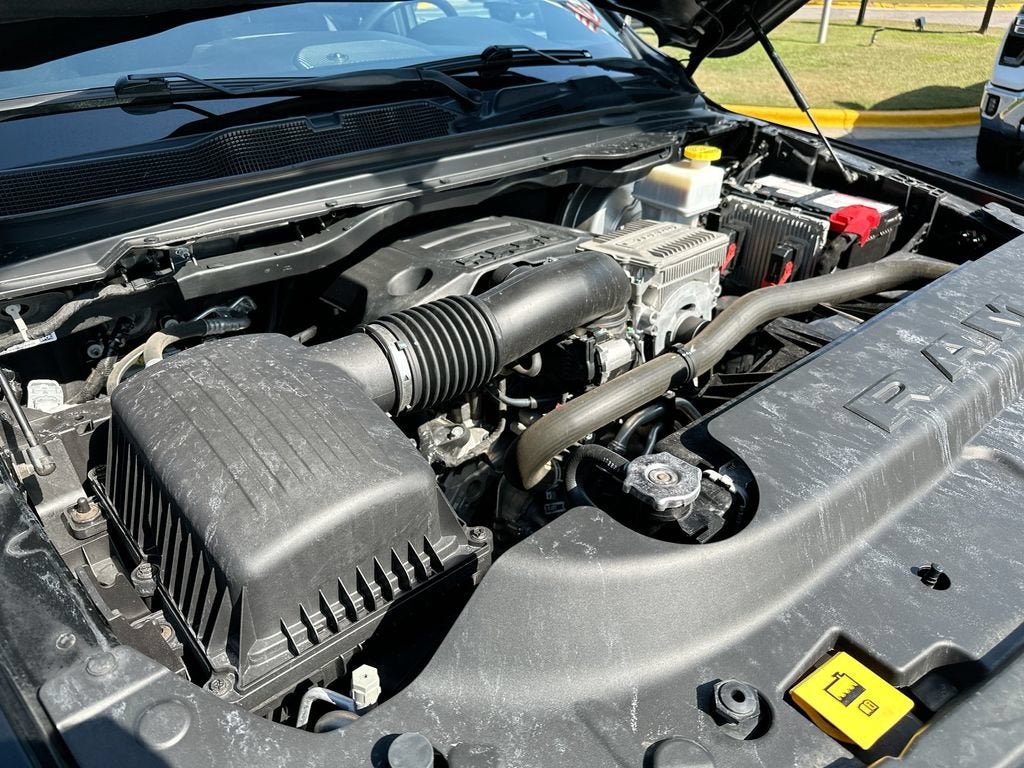 2022 RAM 1500 Big Horn Crew Cab 4x4 5'7" Box