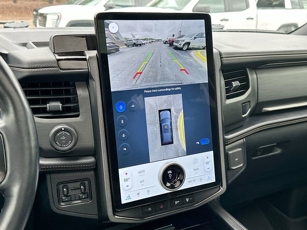 2024 Ford Expedition Platinum