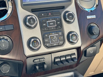 2014 Ford F-250 LARIAT