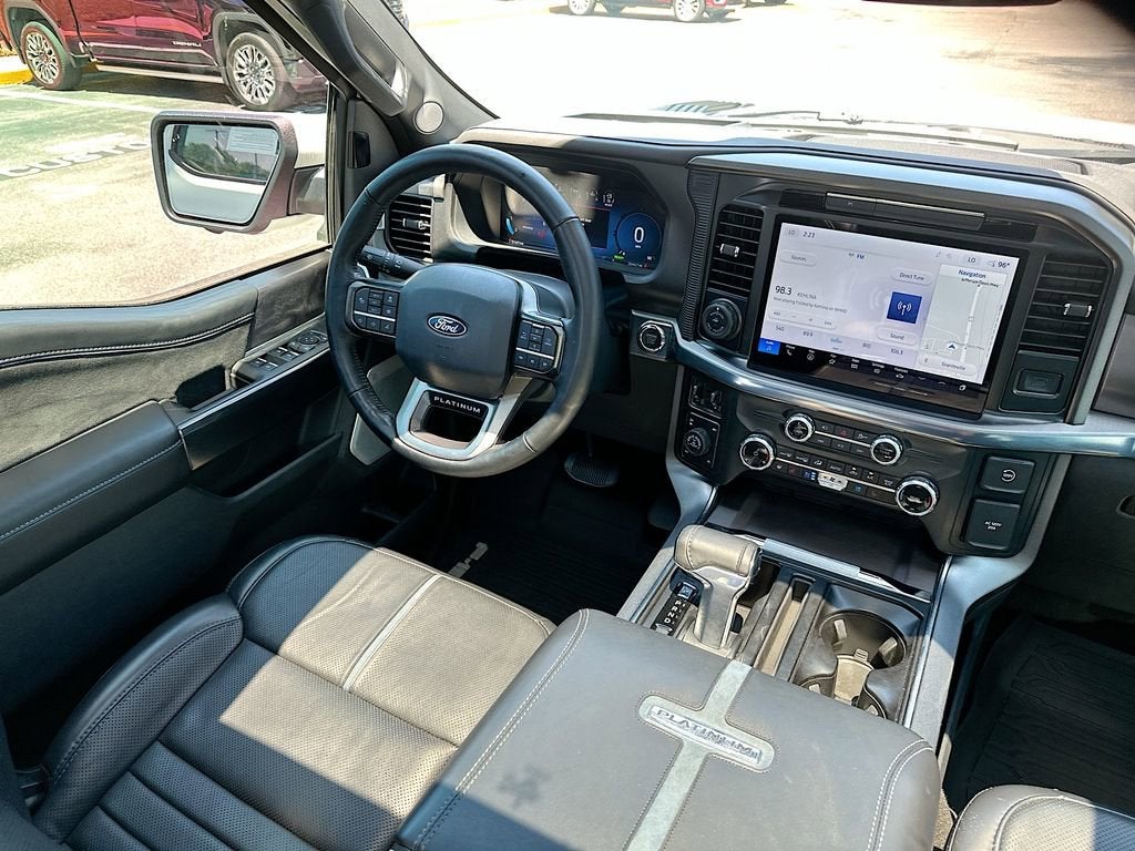 2025 Ford F-150 Platinum
