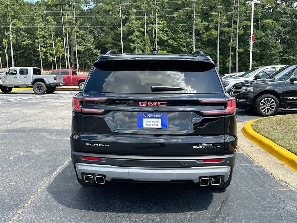 2026 GMC Acadia Elevation