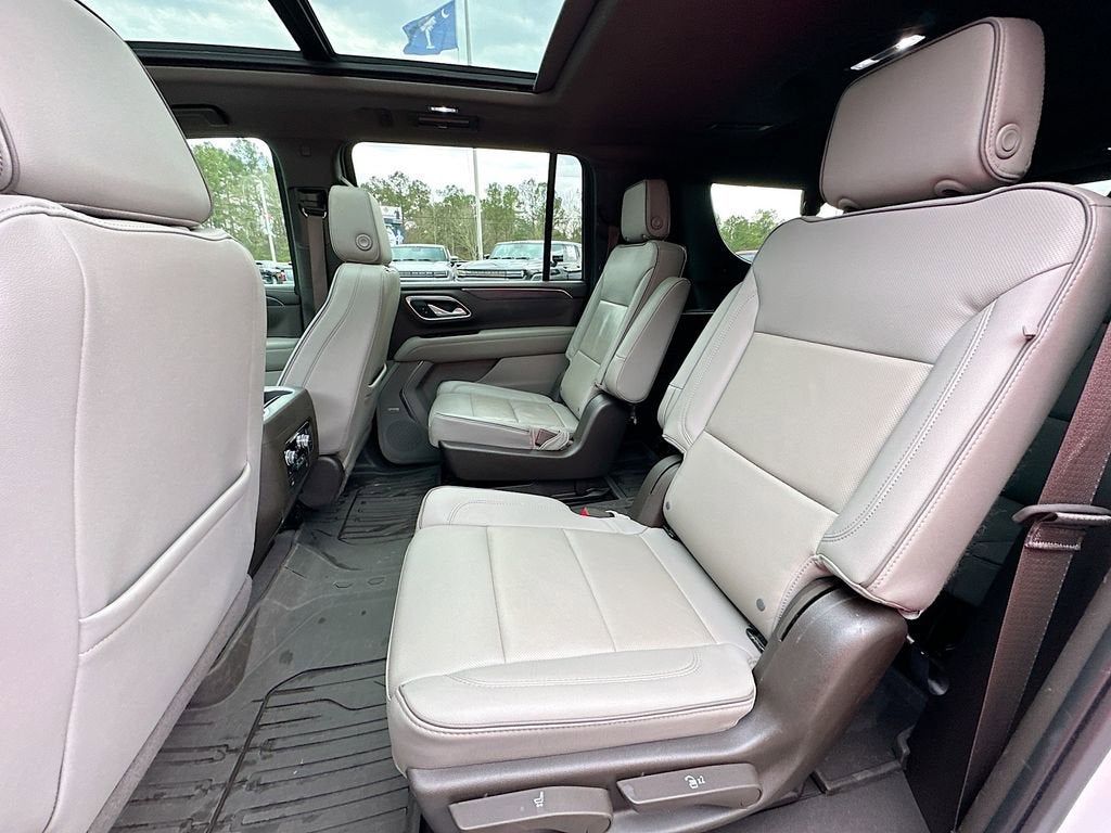 2023 GMC Yukon XL SLT