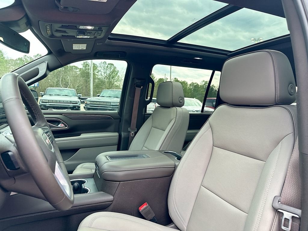 2023 GMC Yukon XL SLT