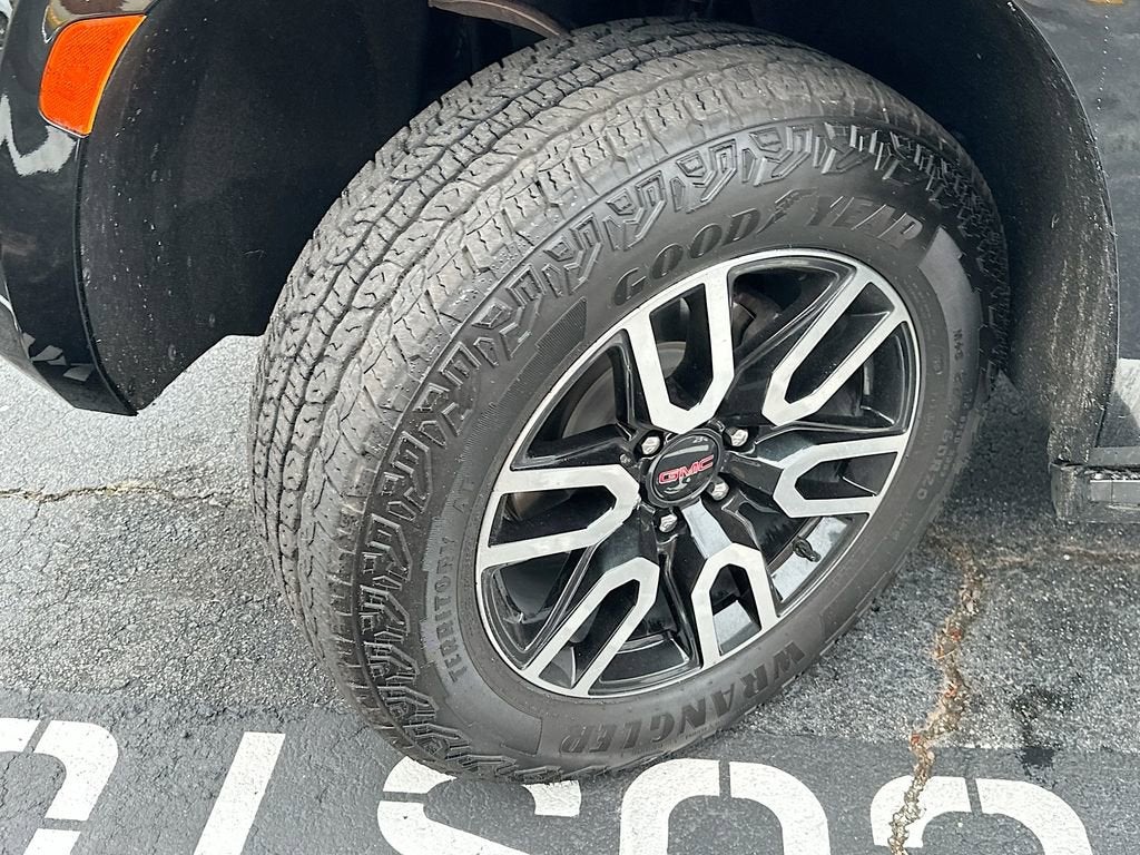 2024 GMC Yukon AT4