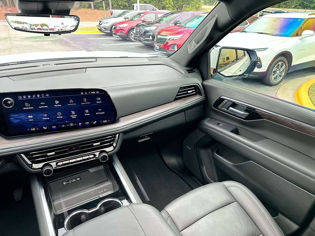 2025 Chevrolet Suburban Z71