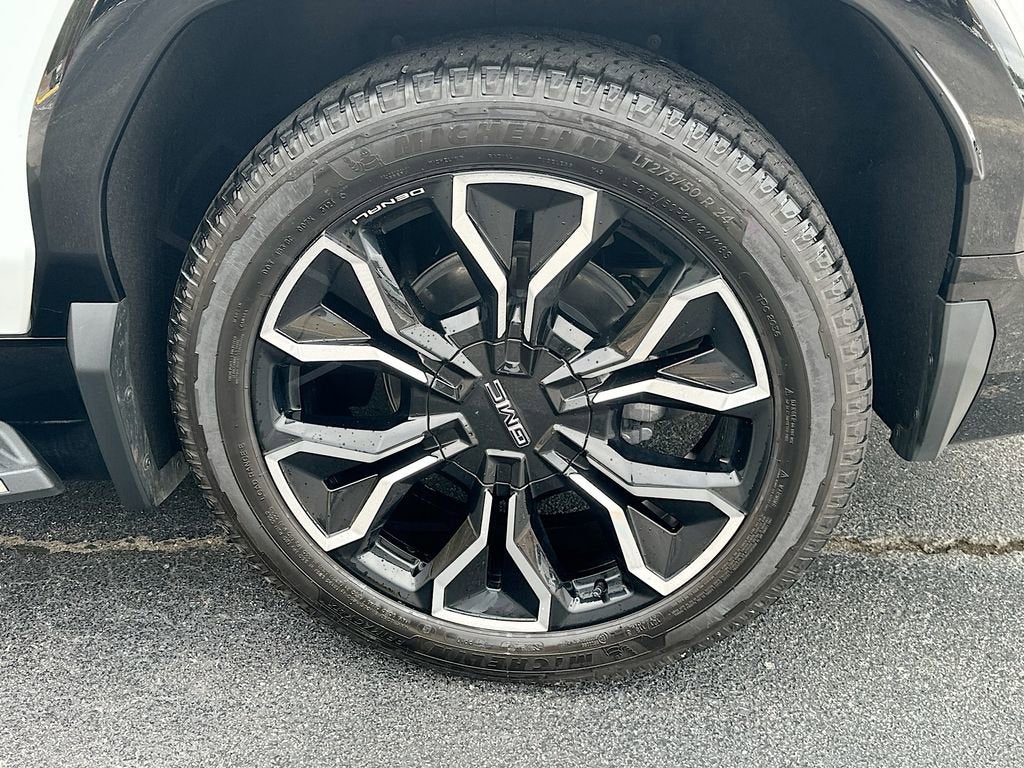 2025 GMC Sierra EV Extended Range Denali