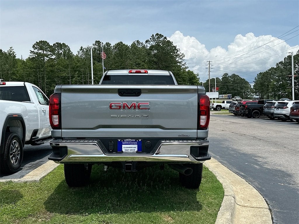 2025 GMC Sierra 2500 HD Pro