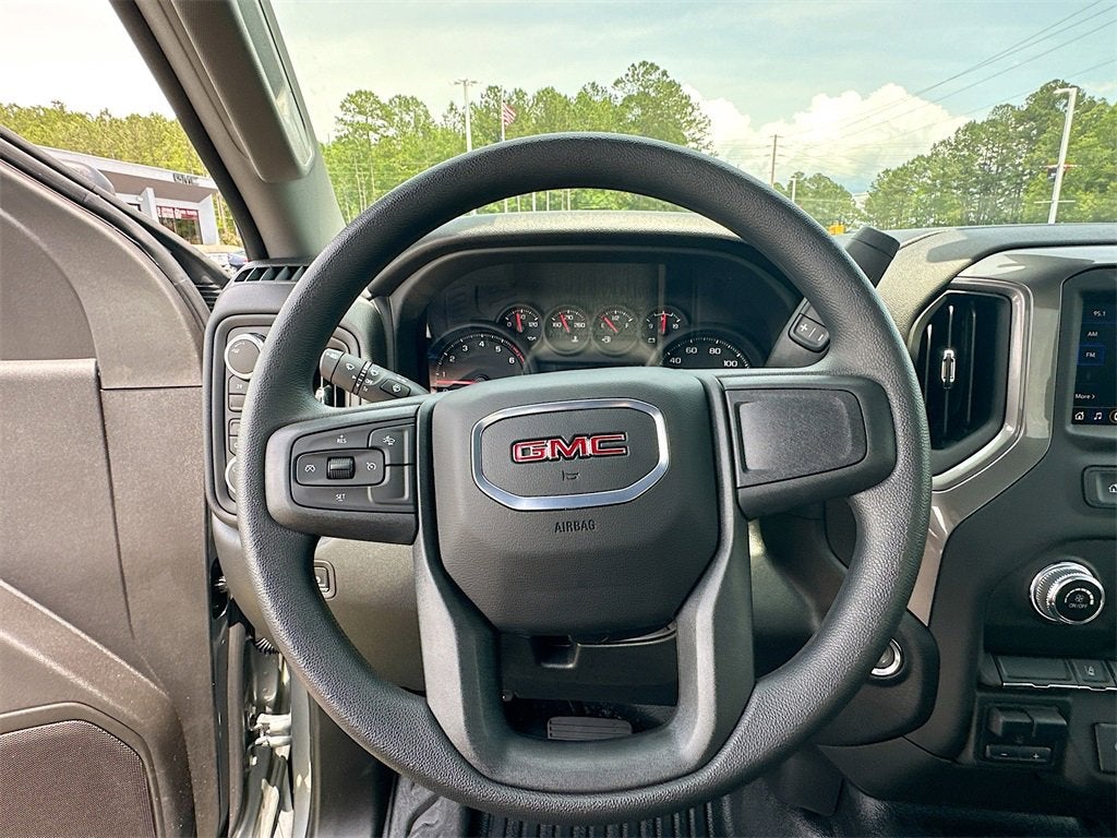 2025 GMC Sierra 2500 HD Pro