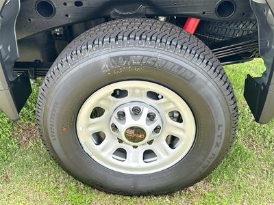 2025 GMC Sierra 2500 HD Pro