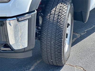 2025 GMC Sierra 3500 HD Pro