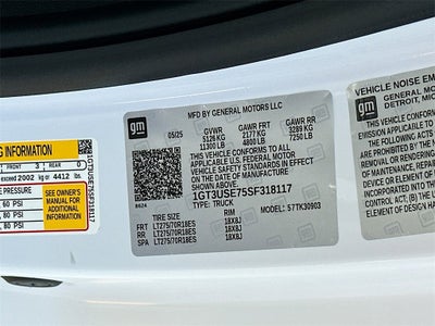 2025 GMC Sierra 3500 HD Pro