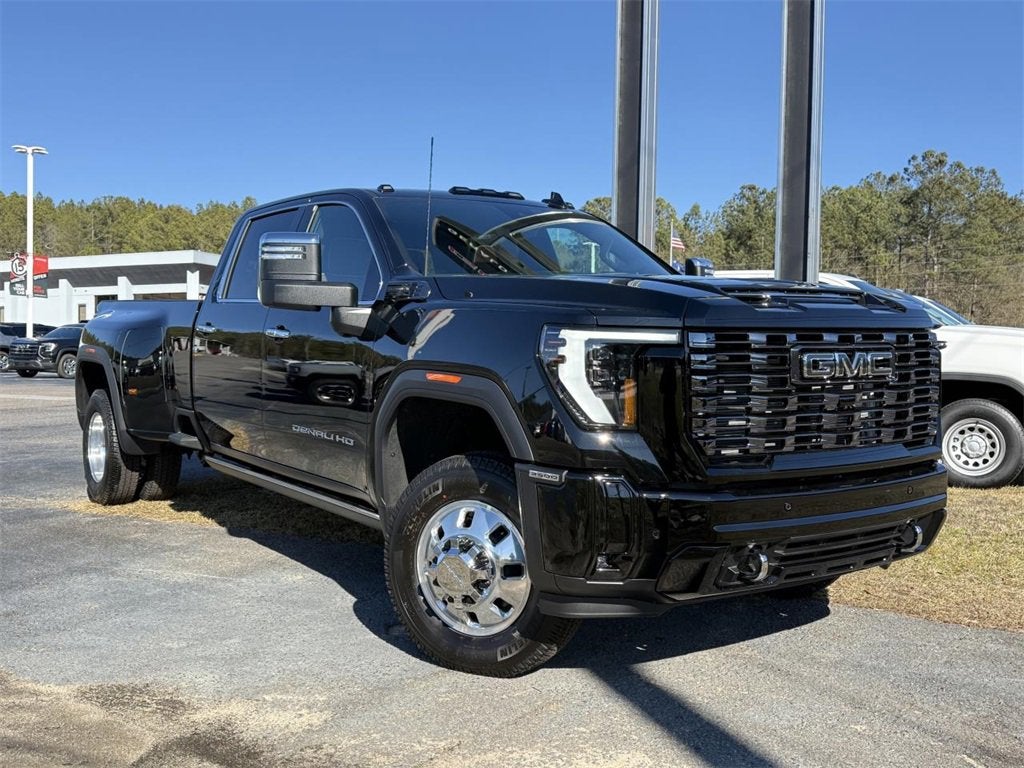 2026 GMC Sierra 3500 HD Denali Ultimate DRW