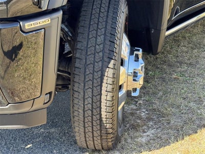 2026 GMC Sierra 3500 HD Denali Ultimate DRW