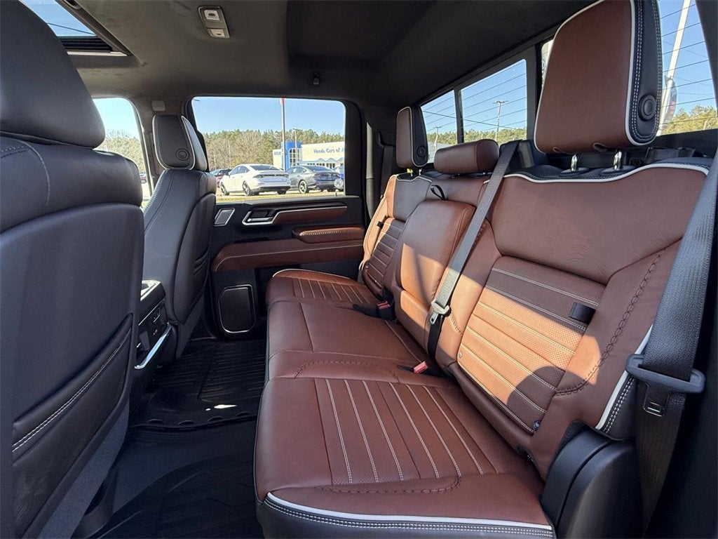 2026 GMC Sierra 3500 HD Denali Ultimate DRW