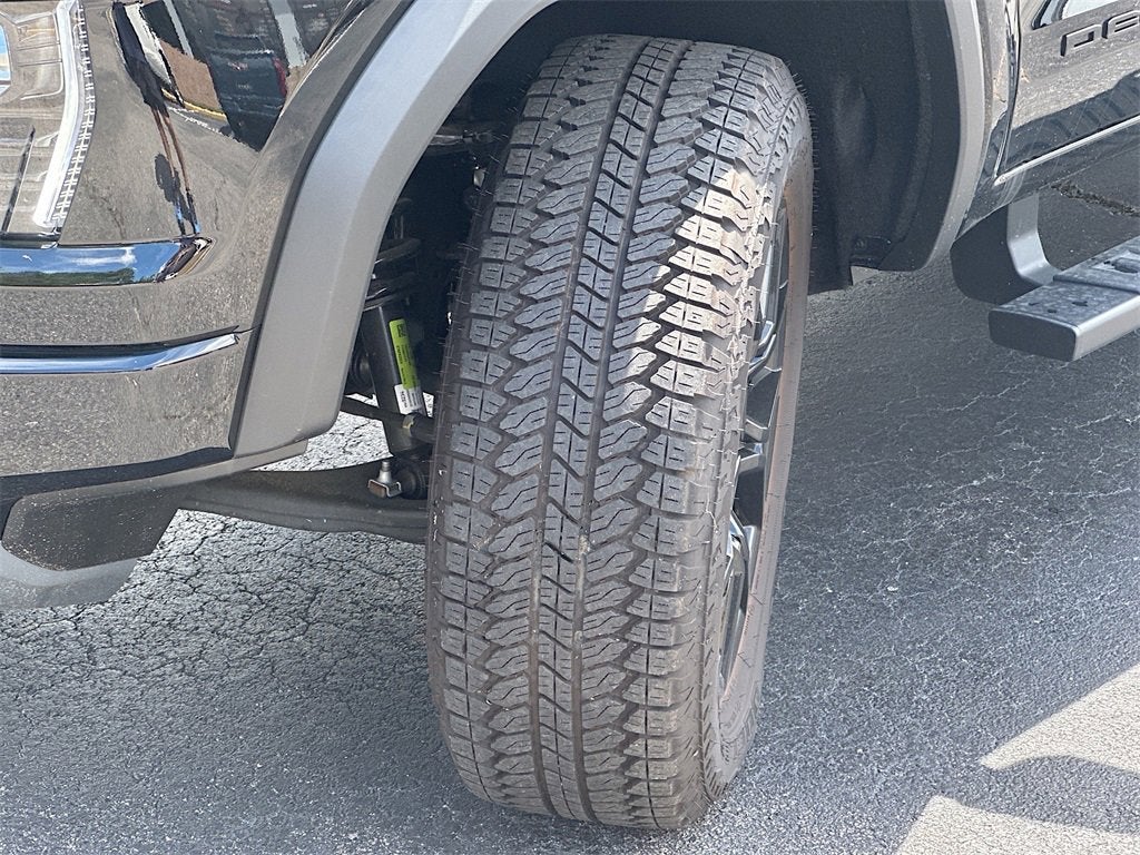 2024 GMC Canyon Denali