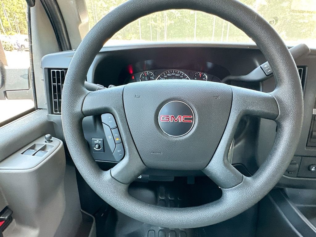 2026 GMC Savana Cargo Work Van - Photo 17