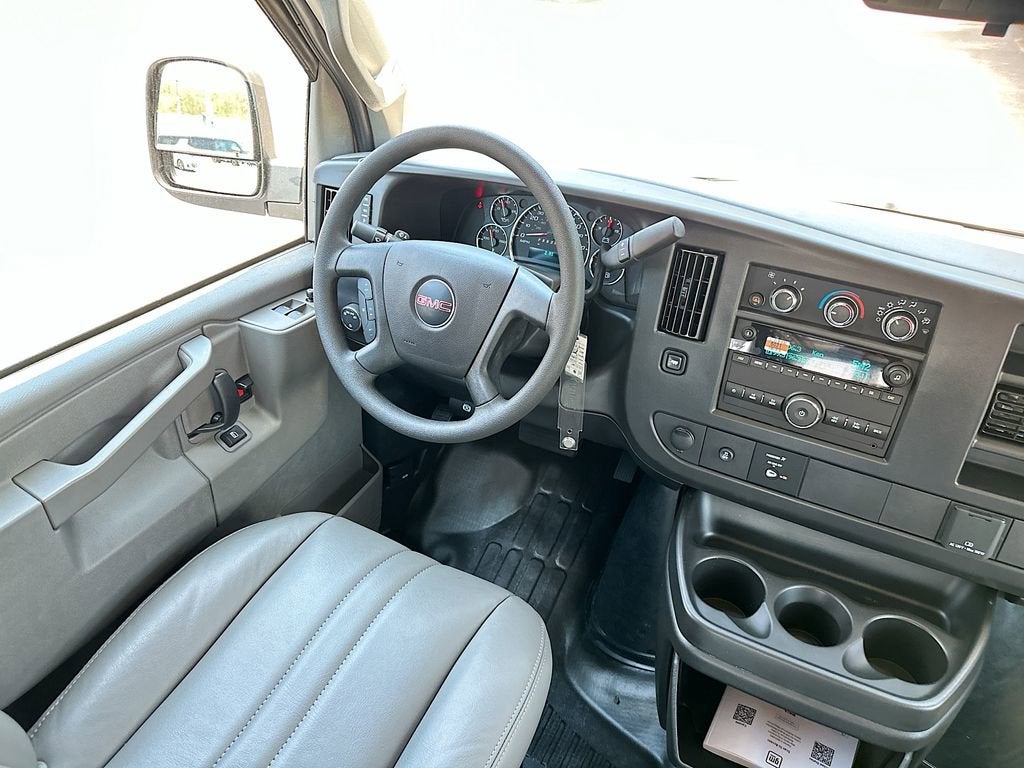 2026 GMC Savana Cargo Work Van - Photo 18