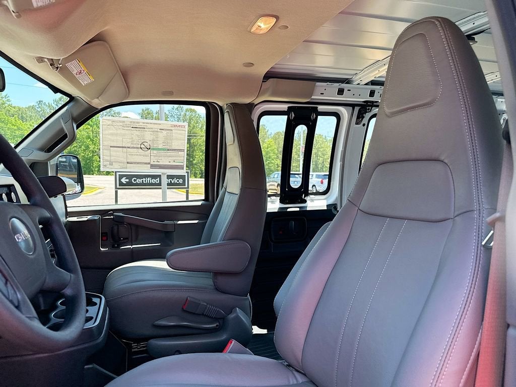 2026 GMC Savana Cargo Work Van - Photo 7