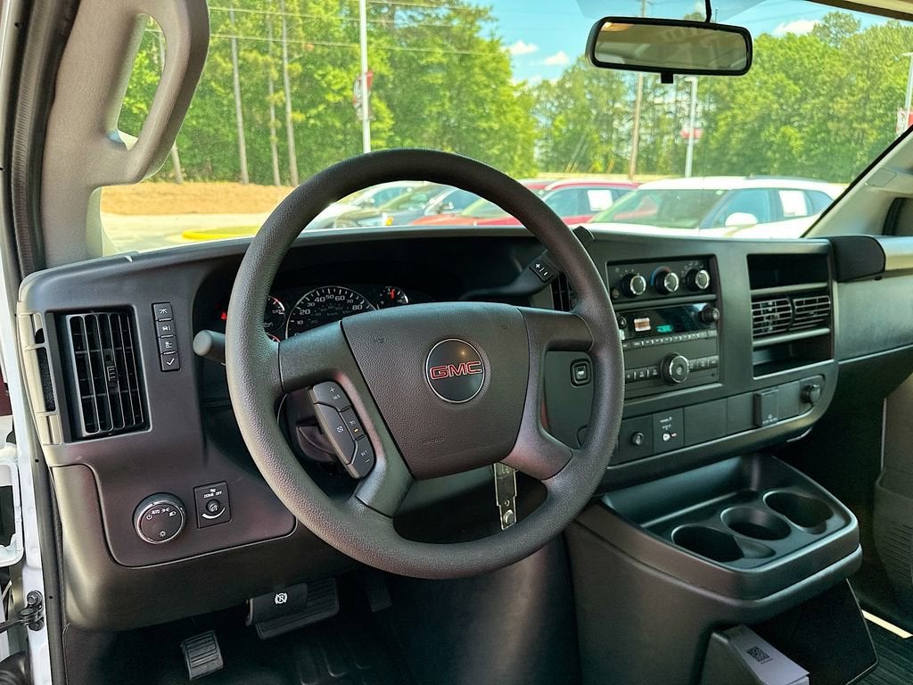 2026 GMC Savana Cargo Work Van - Photo 9