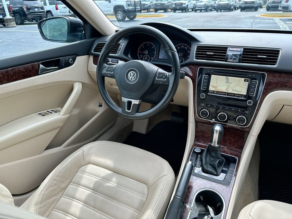 2013 Volkswagen Passat 2.0L TDI SEL Premium
