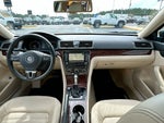 2013 Volkswagen Passat 2.0L TDI SEL Premium
