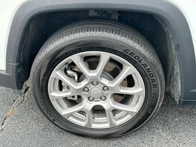 2024 Jeep Compass Latitude Lux FWD