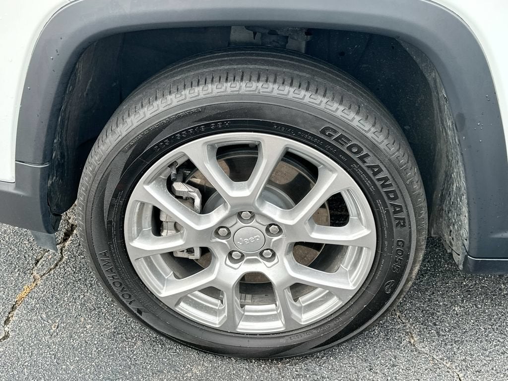 2024 Jeep Compass Latitude Lux FWD