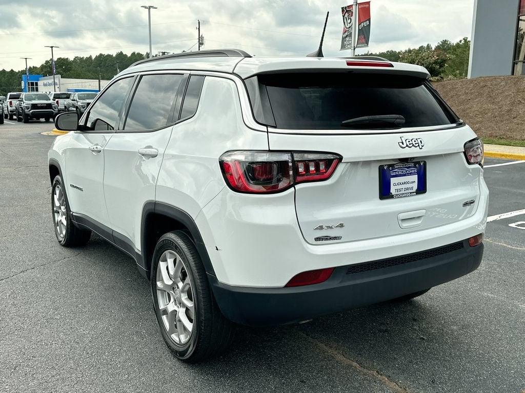 2024 Jeep Compass Latitude Lux FWD