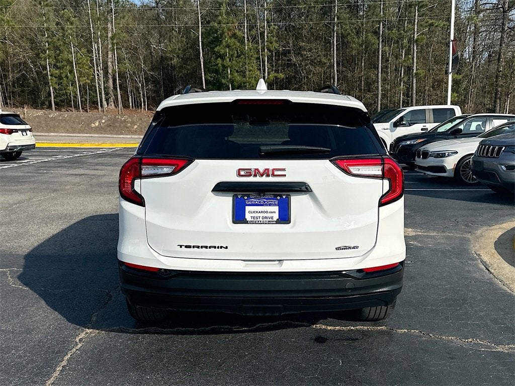 2023 GMC Terrain SLT