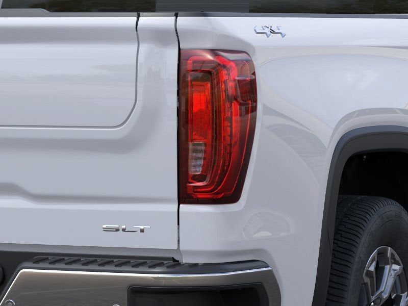 2026 GMC Sierra 1500 SLT - Photo 11