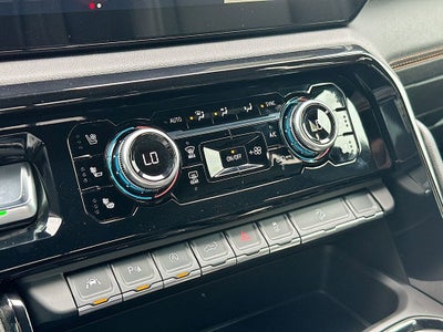 2025 GMC Sierra 1500 AT4