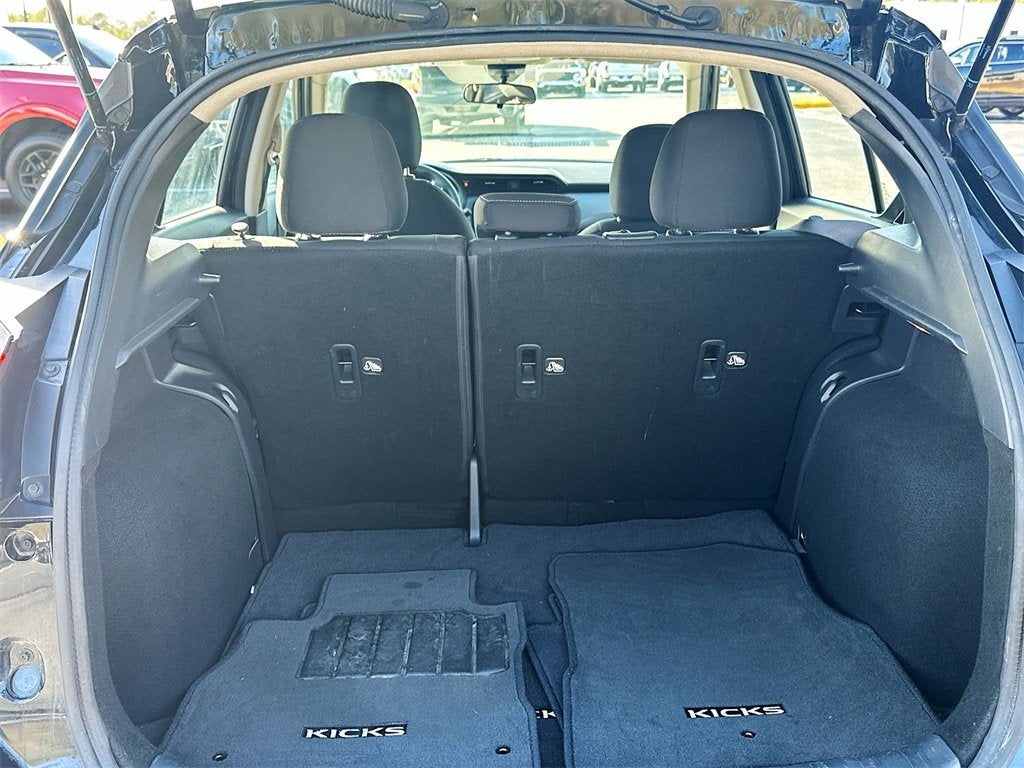 2021 Nissan Kicks SV Xtronic CVT