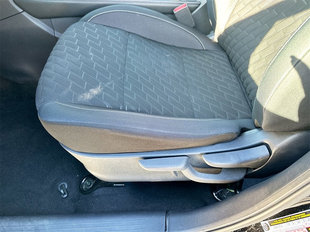 2021 Nissan Kicks SV Xtronic CVT