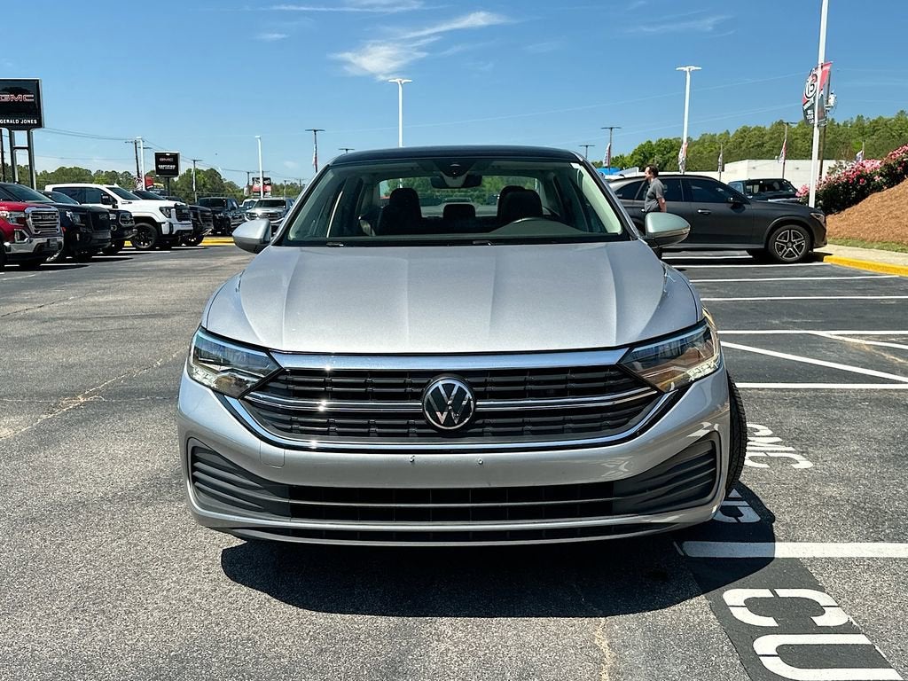 2024 Volkswagen Jetta SE