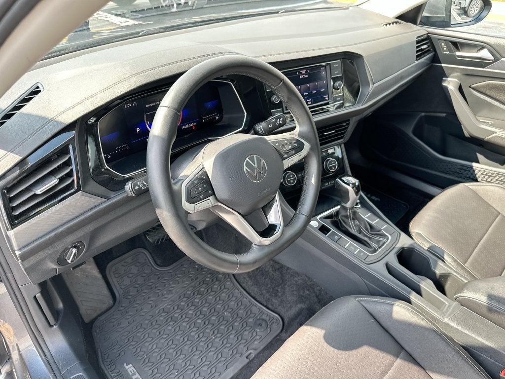 2024 Volkswagen Jetta SE - Photo 10