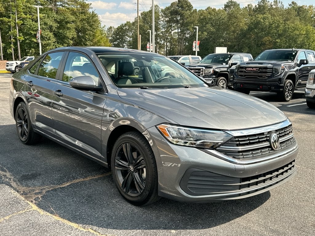2024 Volkswagen Jetta SE - Photo 2