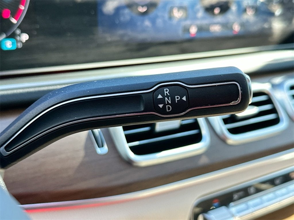 2025 Mercedes-Benz GLS 450 4MATIC®