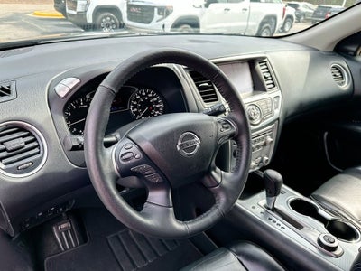 2020 Nissan Pathfinder SL 4WD