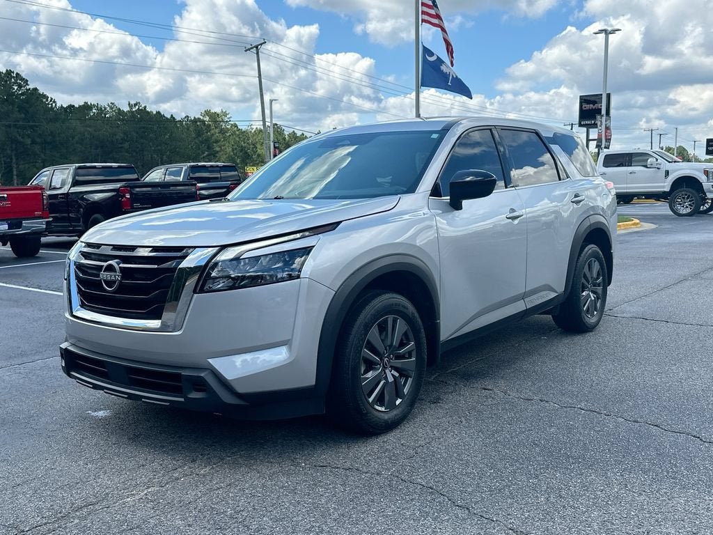 2024 Nissan Pathfinder S 4WD
