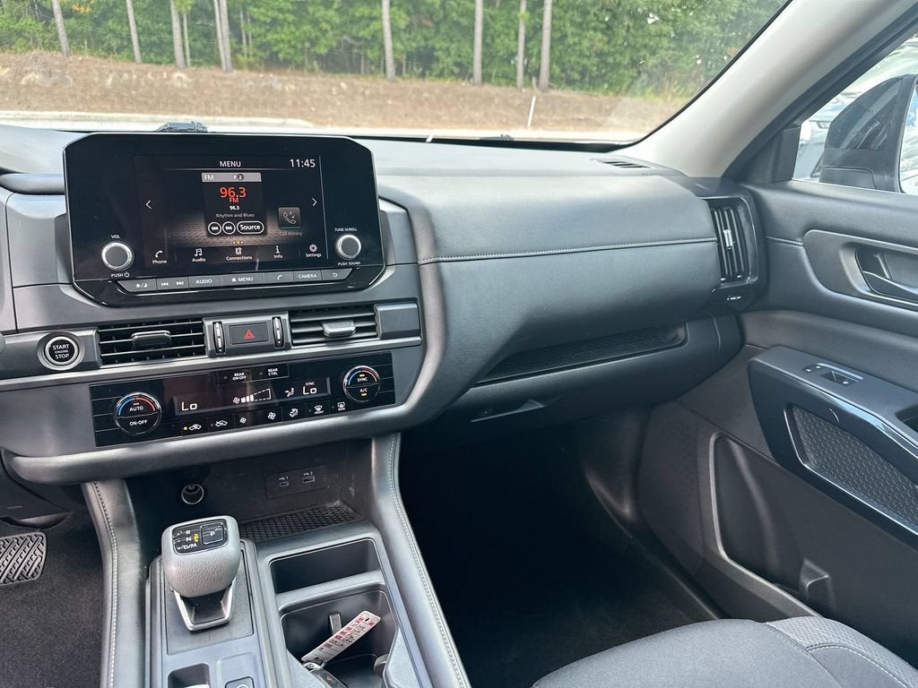 2024 Nissan Pathfinder S 4WD