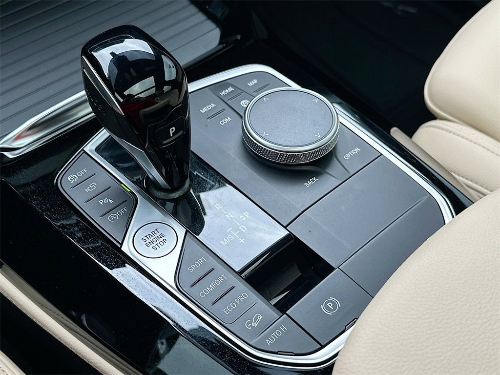 2024 BMW X4 xDrive30i