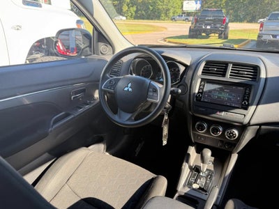 2024 Mitsubishi Outlander Sport S