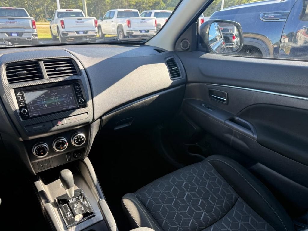2024 Mitsubishi Outlander Sport S
