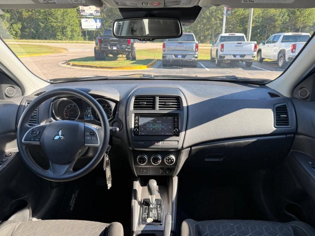 2024 Mitsubishi Outlander Sport S