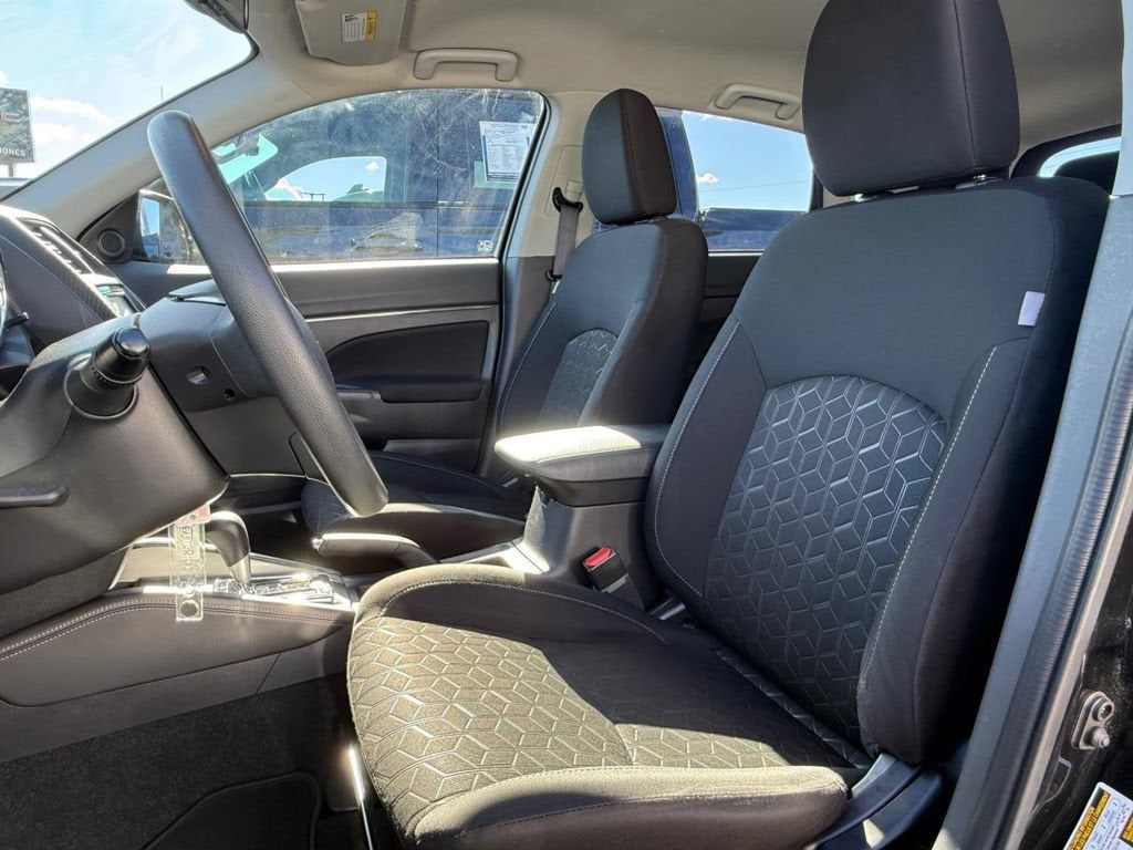 2024 Mitsubishi Outlander Sport S
