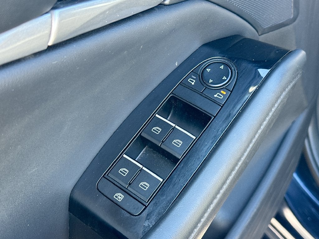 2025 Mazda Mazda3 Hatchback 2.5 S Select Sport