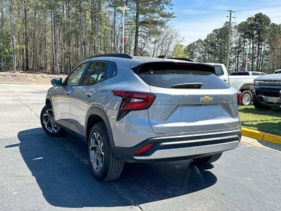 2025 Chevrolet Trax LT